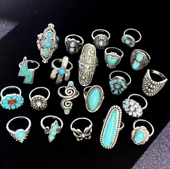 Bohemian Ring Set Rodeo Style Jewelry Blue White Silvery Statement Boho Rings - Picture 2 of 11